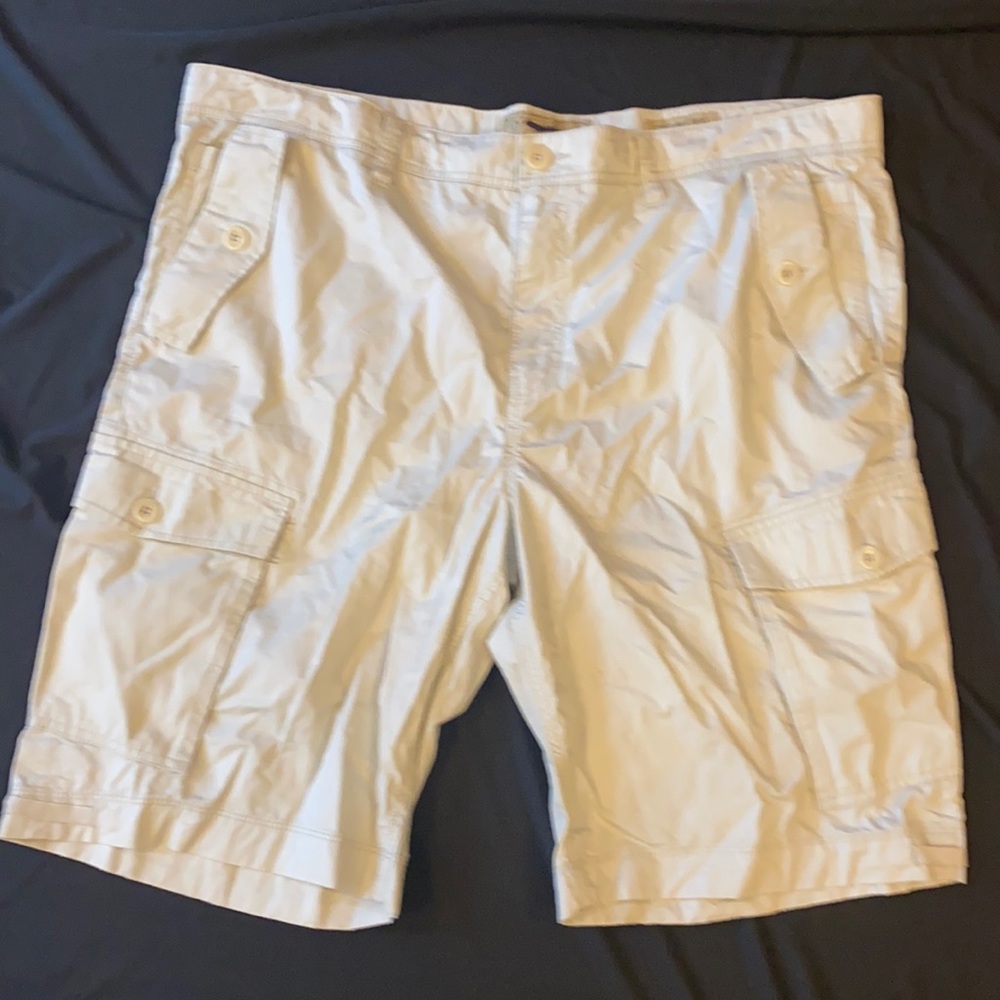 New Men’s Guess Cargo Pocket Adjustable Shorts 42